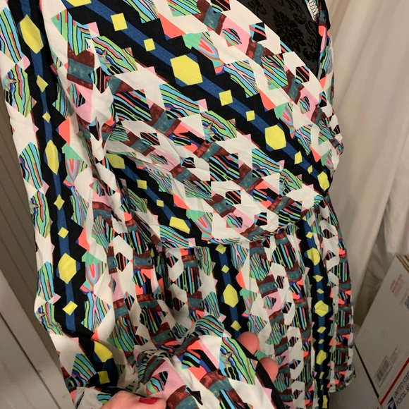 Multi colored short SAGE dress - Picture 6 of 9